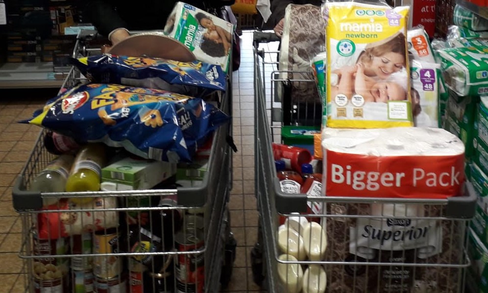 Food bank shopping donations
